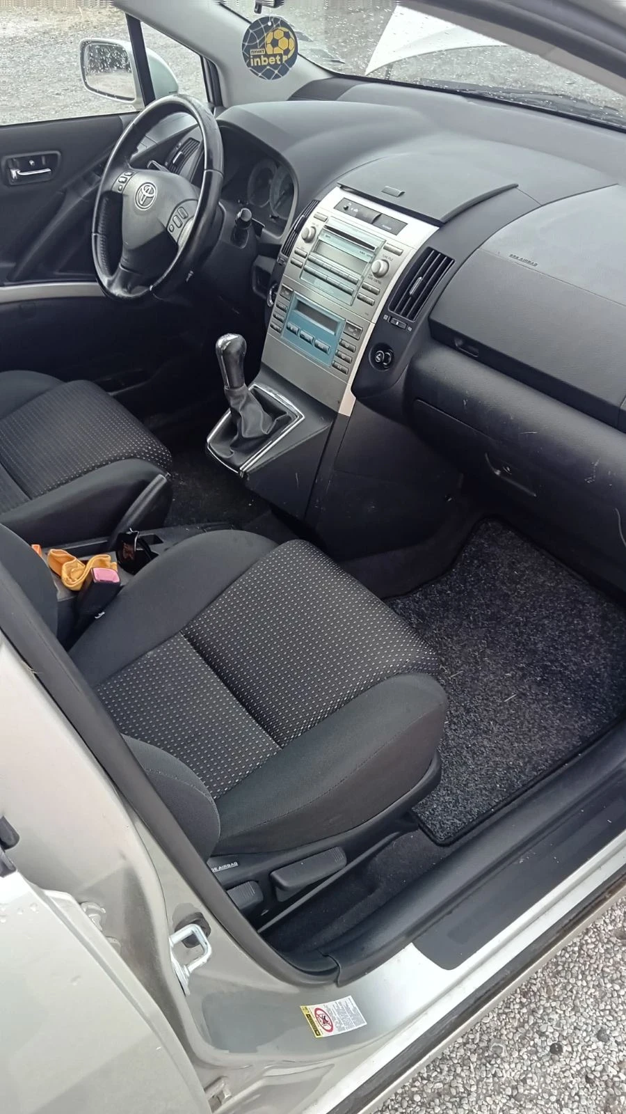 Toyota Corolla verso, снимка 4 - Автомобили и джипове - 55502692