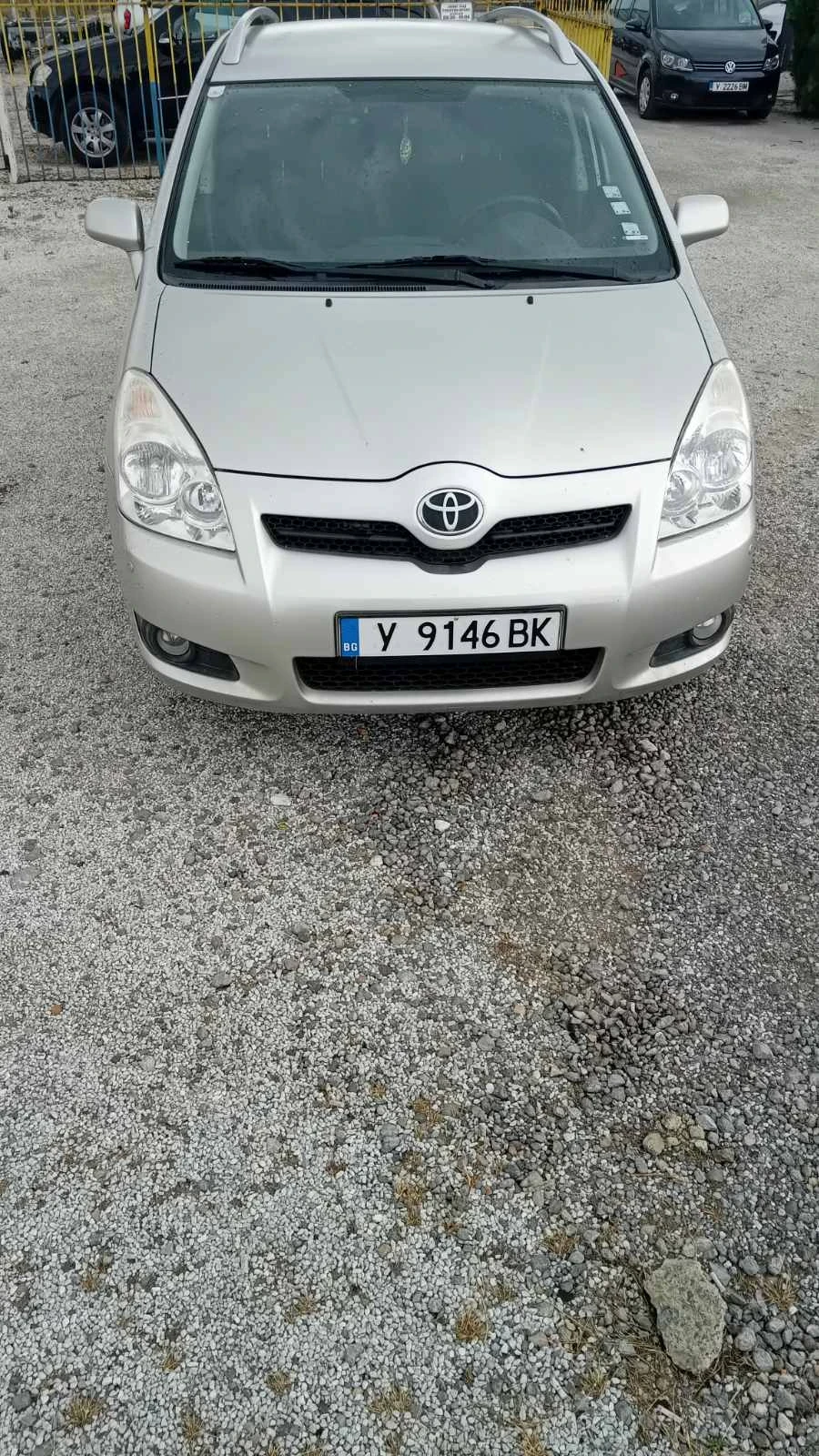 Toyota Corolla verso, снимка 3 - Автомобили и джипове - 55502692