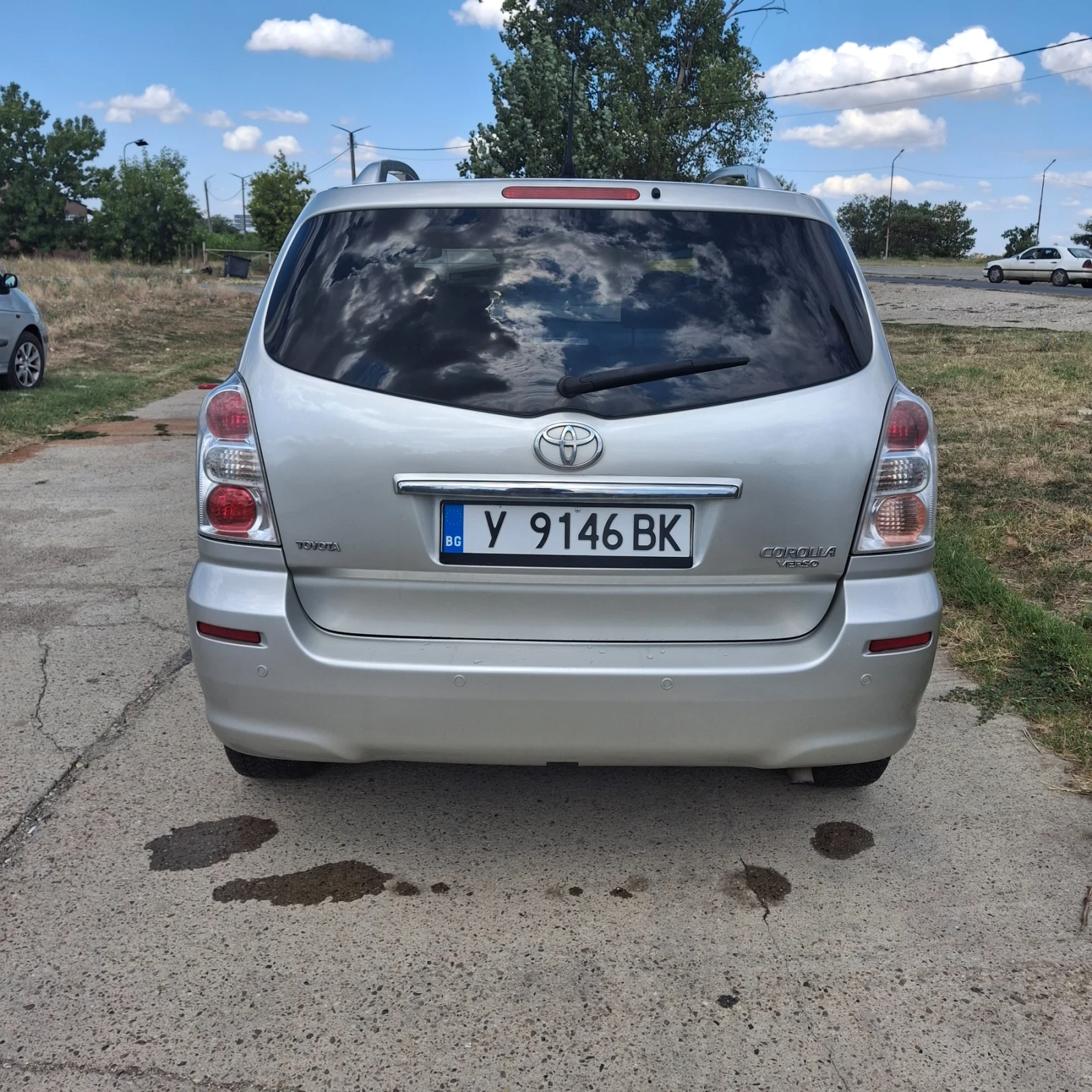 Toyota Corolla verso, снимка 3 - Автомобили и джипове - 55502692