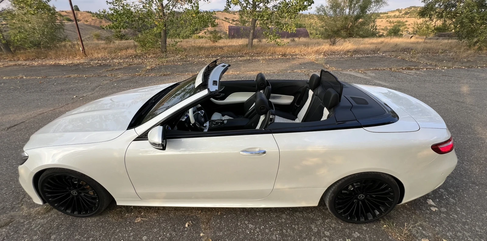 Mercedes-Benz E 220 Cabrio, снимка 9 - Автомобили и джипове - 55768357