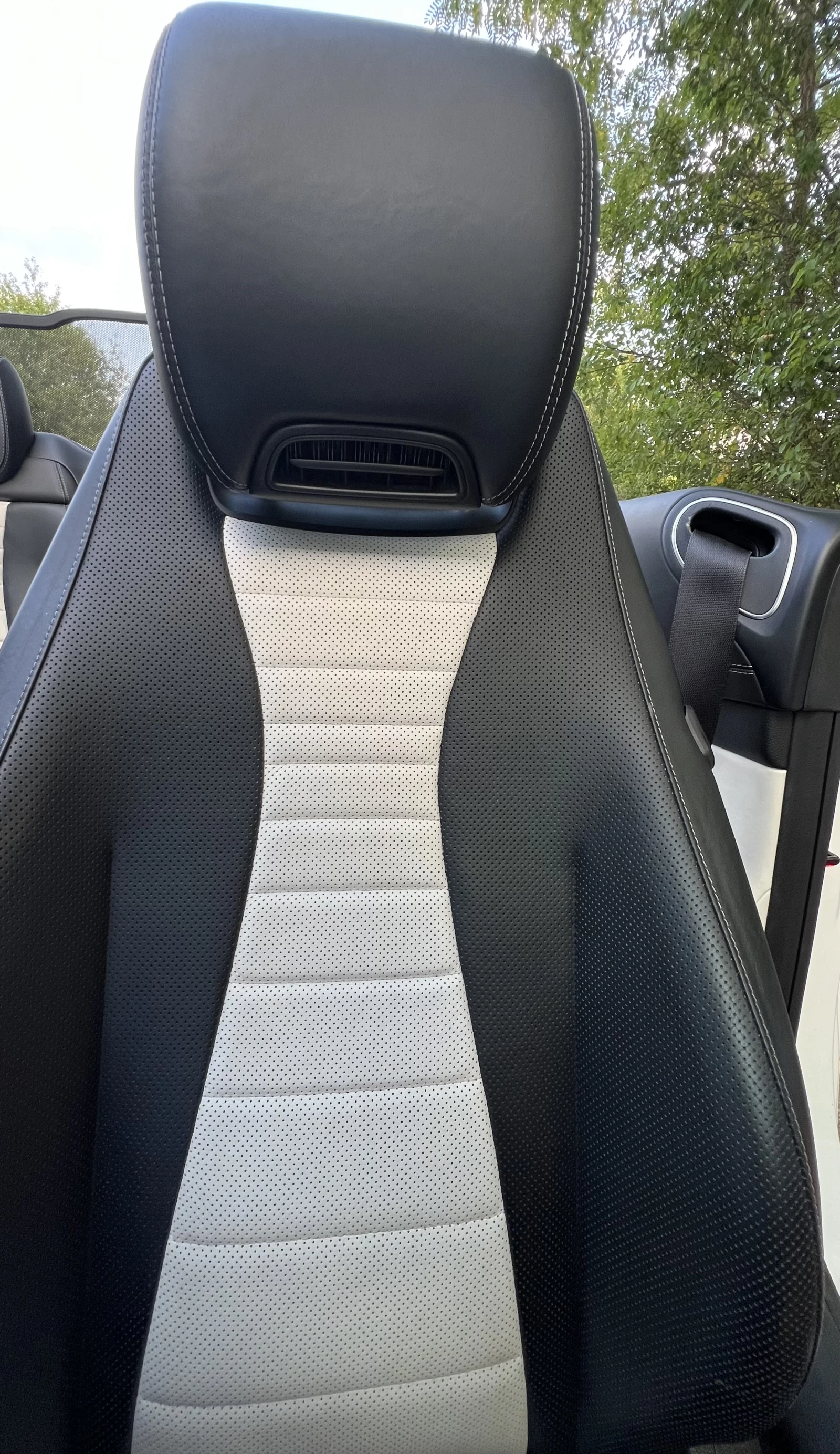Mercedes-Benz E 220 Cabrio, снимка 15 - Автомобили и джипове - 55768357