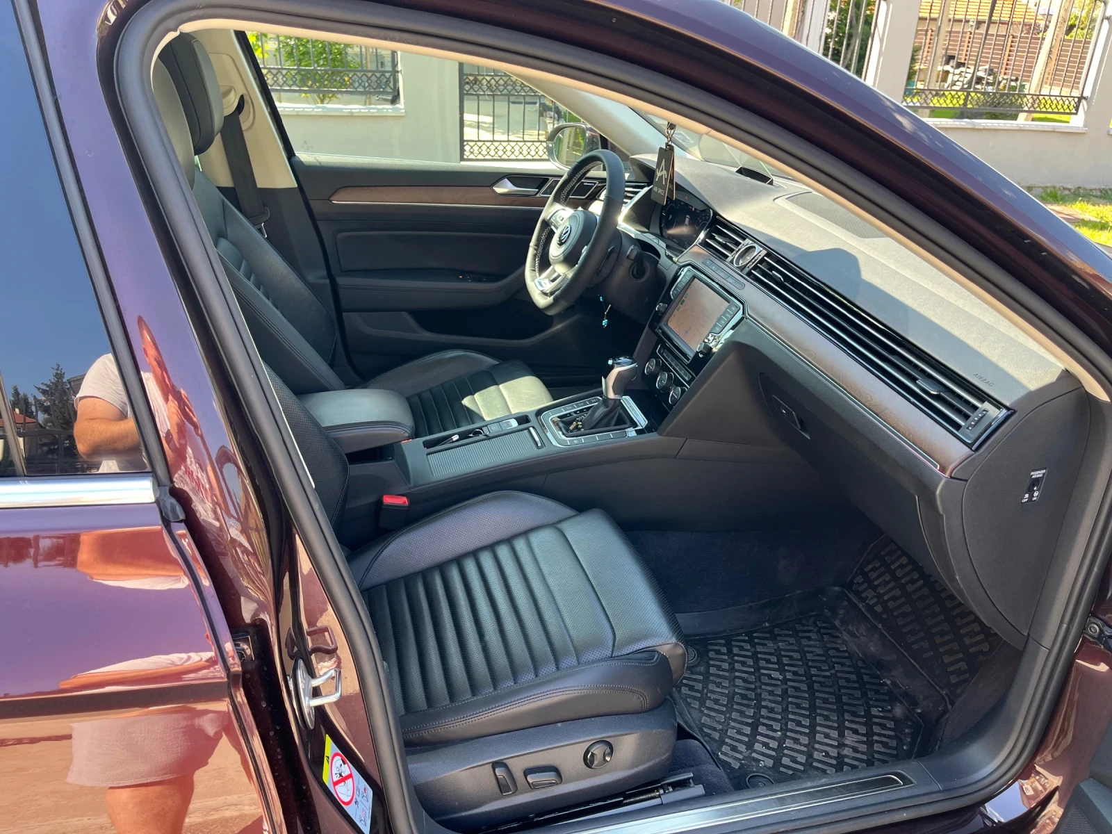 VW Passat, снимка 6 - Автомобили и джипове - 56109540