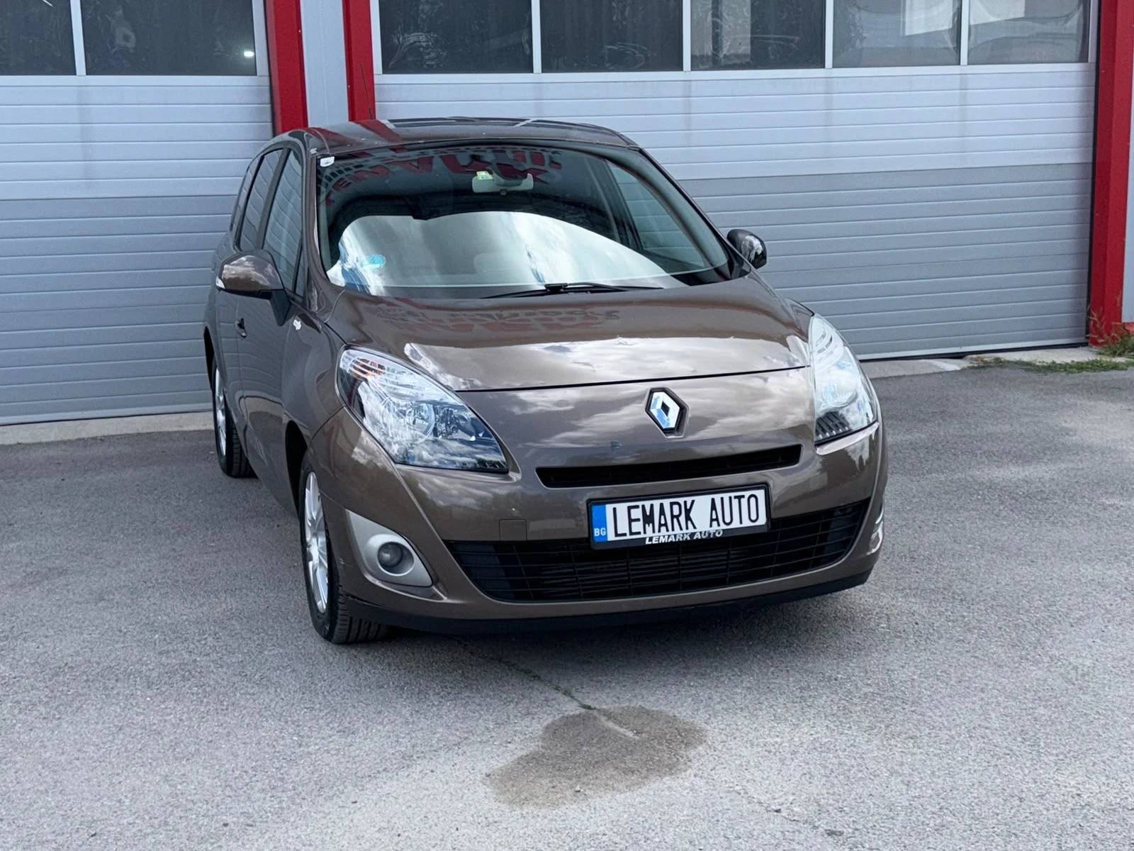 Renault Scenic 1.4I NAVI KEY LESS START STOP 6-SPEED ЛИЗИНГ!!!, снимка 3 - Автомобили и джипове - 56074433