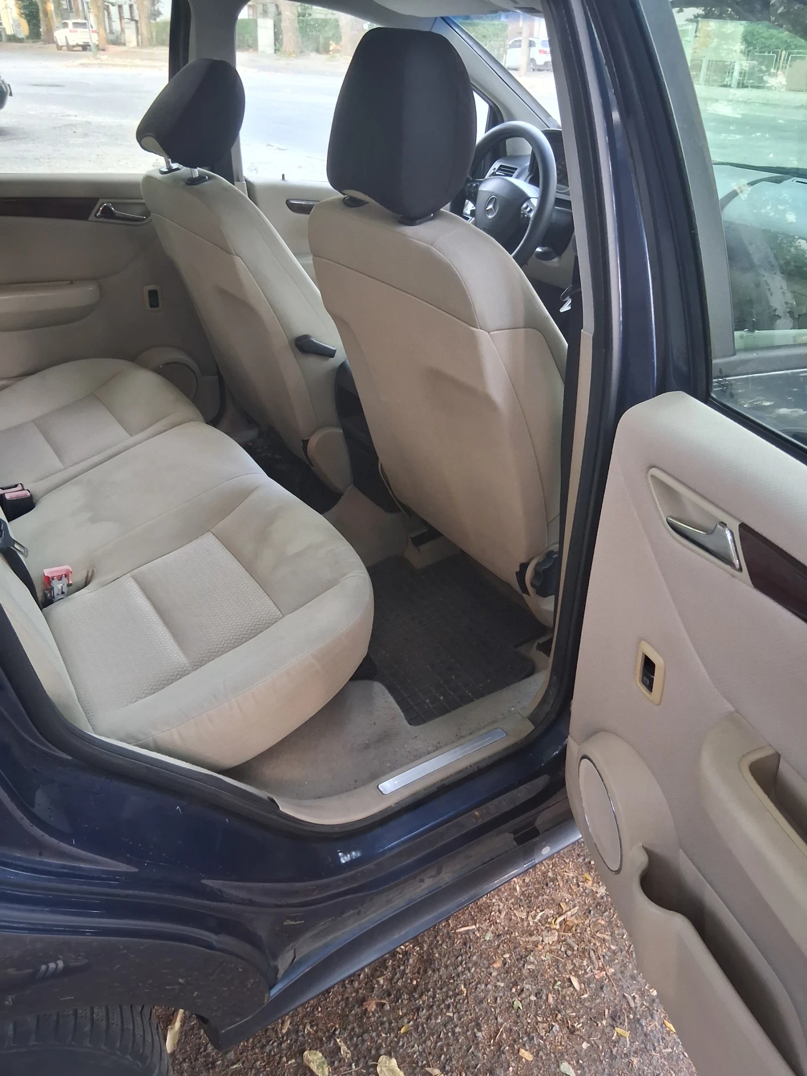 Mercedes-Benz A 200, снимка 5 - Автомобили и джипове - 56106275