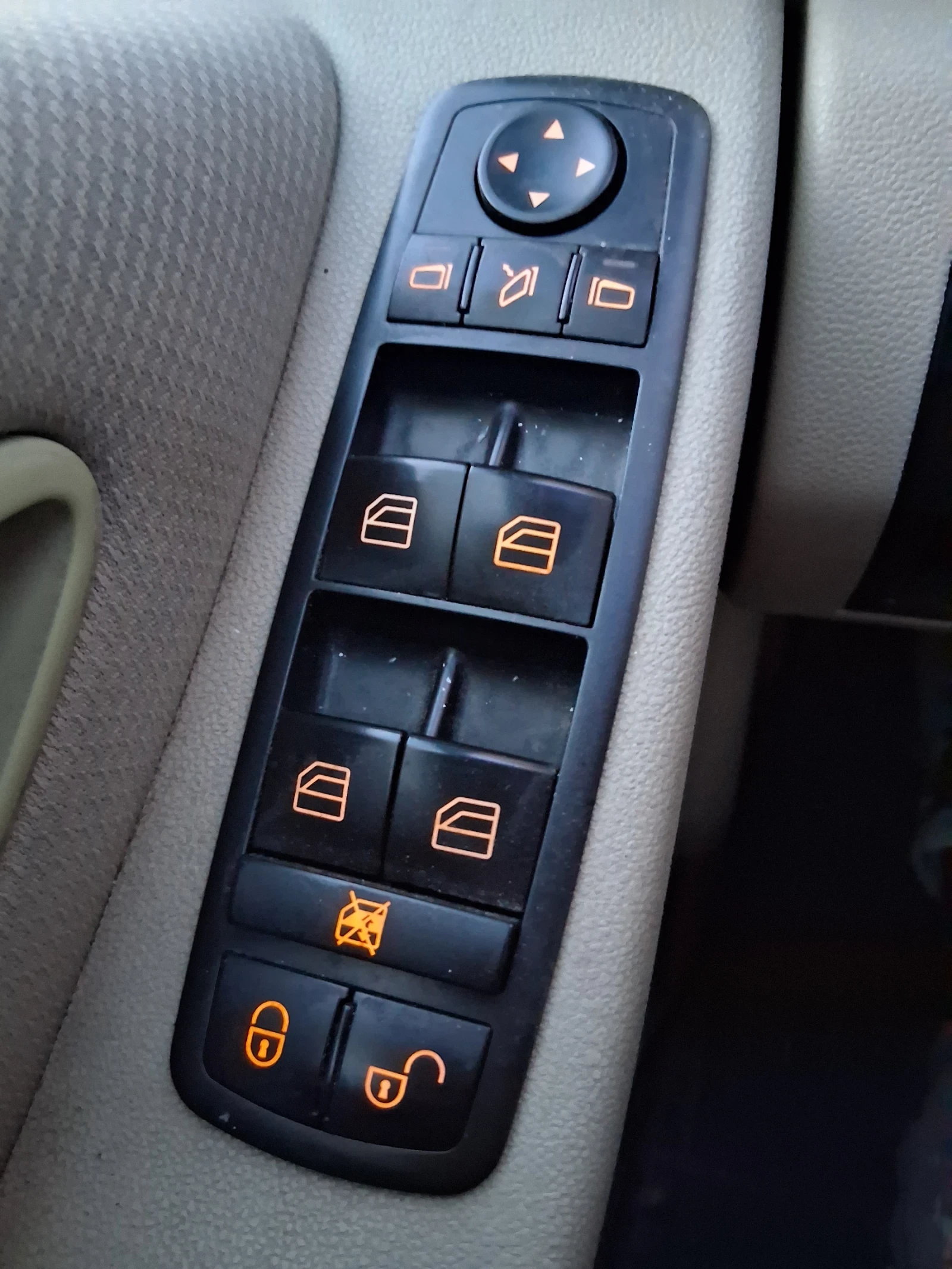 Mercedes-Benz A 200, снимка 15 - Автомобили и джипове - 56106275