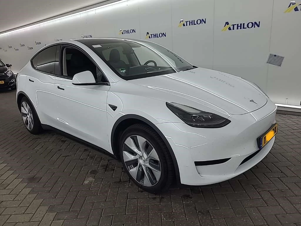 Tesla Model Y SR LFP, снимка 3 - Автомобили и джипове - 56199920