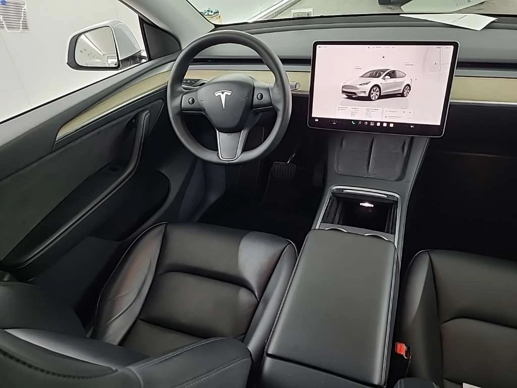Tesla Model Y SR LFP, снимка 10 - Автомобили и джипове - 56199920