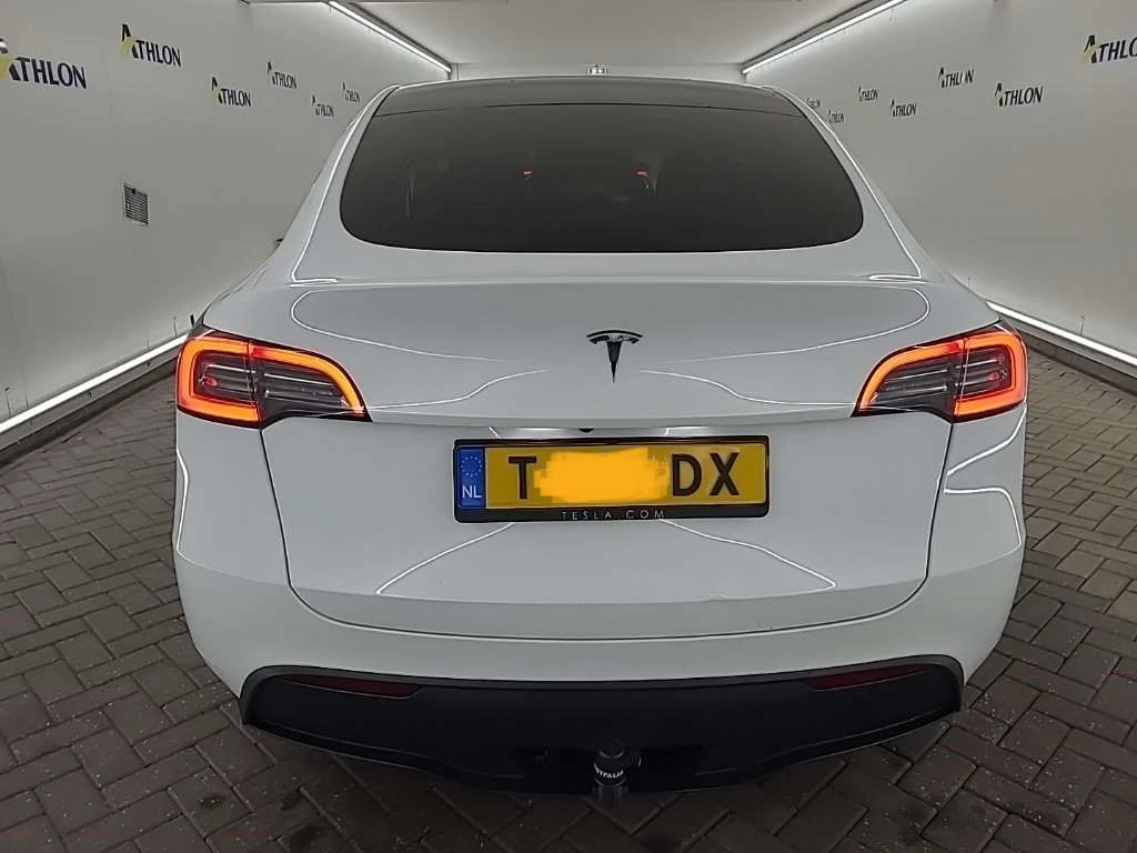 Tesla Model Y SR LFP, снимка 5 - Автомобили и джипове - 56199920