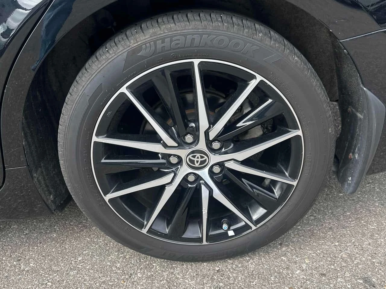 Toyota Camry * Auto * CARFAX * DISTRONIC* , снимка 7 - Автомобили и джипове - 56325616