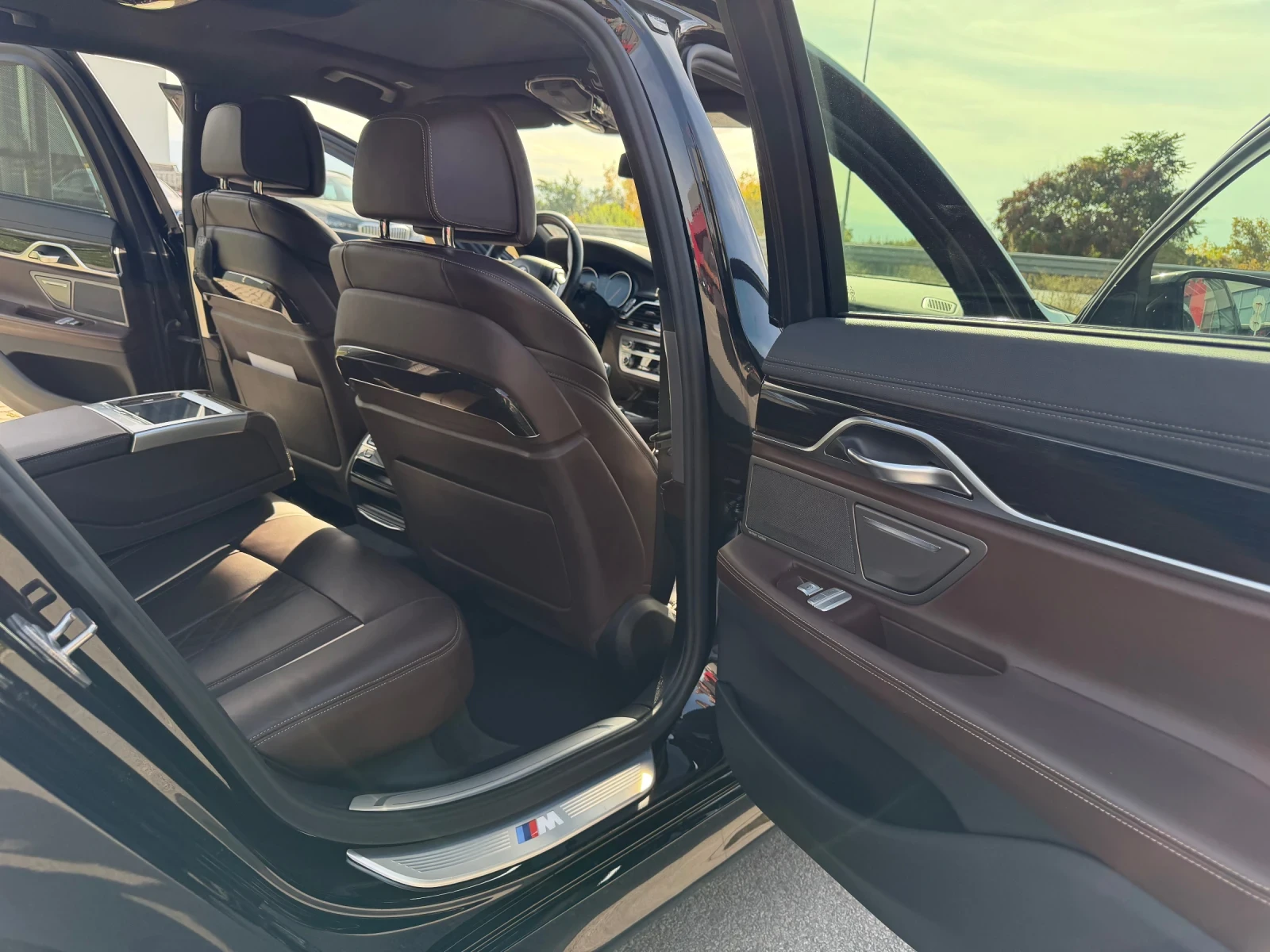 BMW 740 72640 KM| M Sport| Laserlight| RemoteParking| 360  | Mobile.bg � ����������� 14