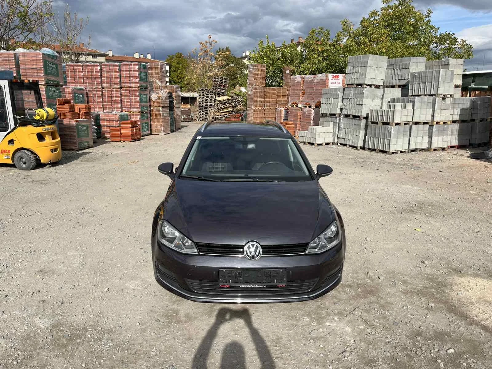 VW Golf Variant 1.6 Tdi Lounge, снимка 3 - Автомобили и джипове - 56722761