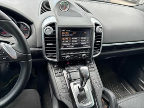 Porsche Cayenne * AWD 4dr * CARFAX * ОПЦИЯ ЗА ФИНАНСИРАНЕ, снимка 9