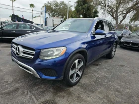  Mercedes-Benz GLC 30...