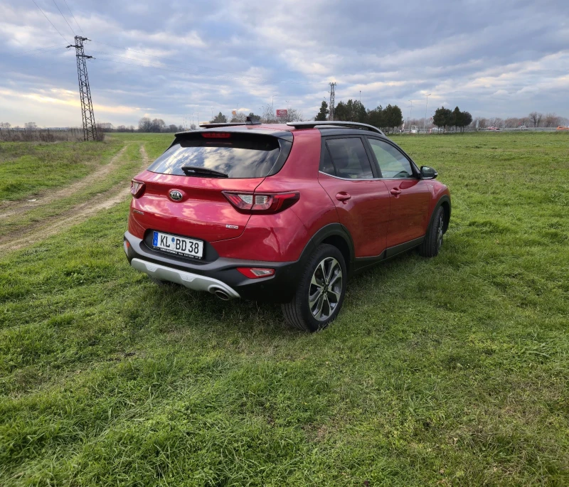 Kia Stonic PLATINUM EDITION FULL 120kc.T- GDI CARPLAY WAZE, снимка 3 - Автомобили и джипове - 52961838