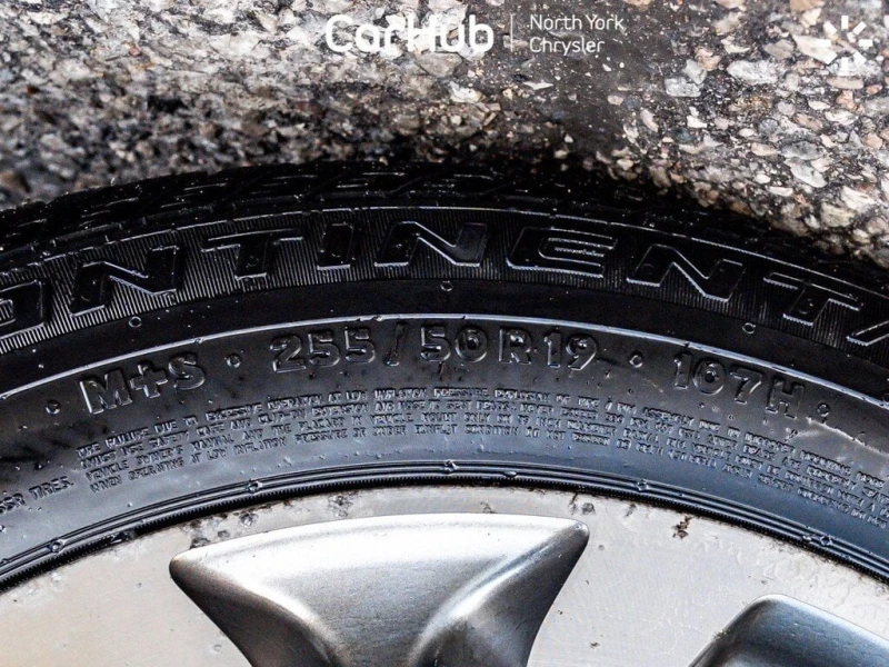 Mercedes-Benz GLE * 350d Panoroof Heated Seats 360 Cam Navi Harman K, снимка 2 - Автомобили и джипове - 53024103