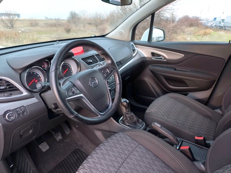 Opel Mokka 1.6i 116ks, снимка 7 - Автомобили и джипове - 53102157