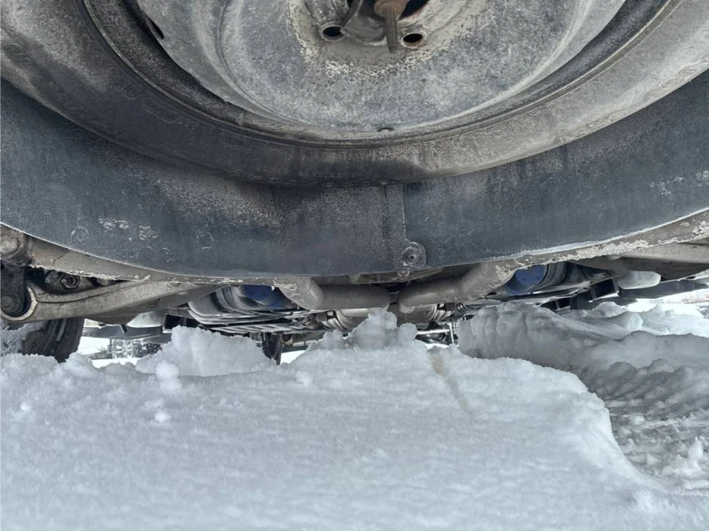 Dodge Durango 5.7* CARFAX* R/T Plus AWD* Remote Start* ОБДУХВАНЕ, снимка 16 - Автомобили и джипове - 53339751