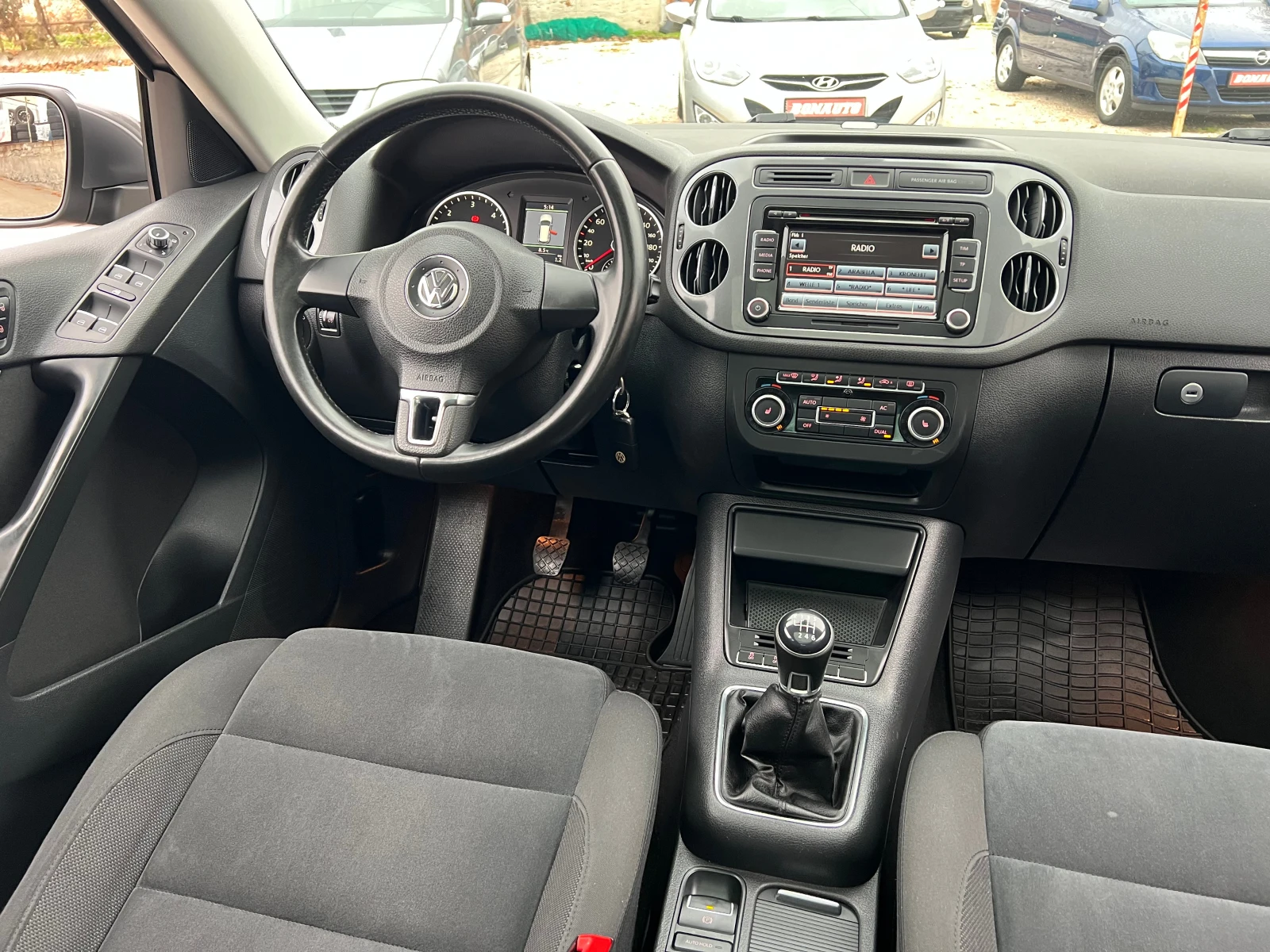 VW Tiguan 2.0TDI-ПАНОРАМА - изображение 10