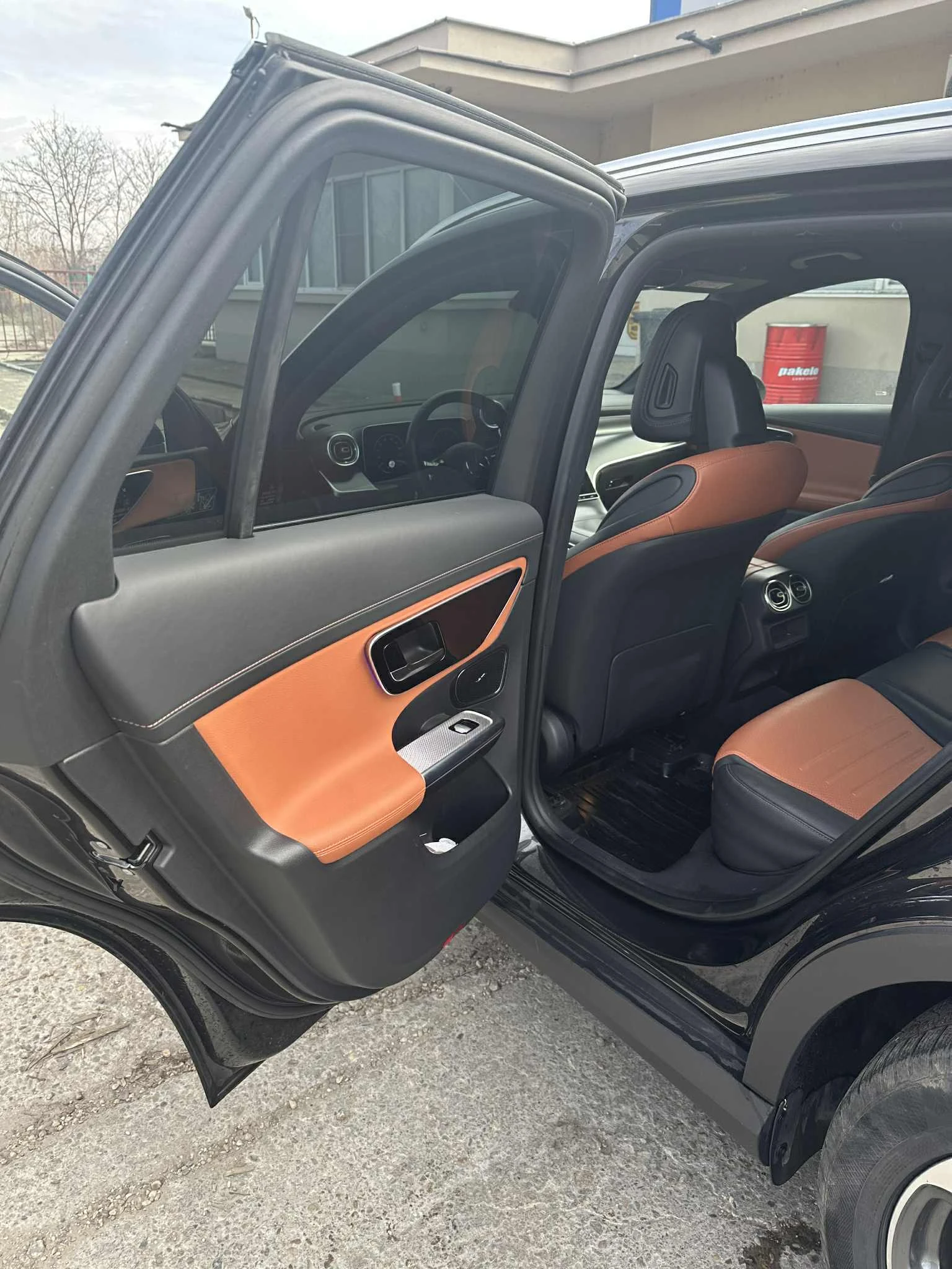 Mercedes-Benz GLC 220 | Mobile.bg — изображение 11