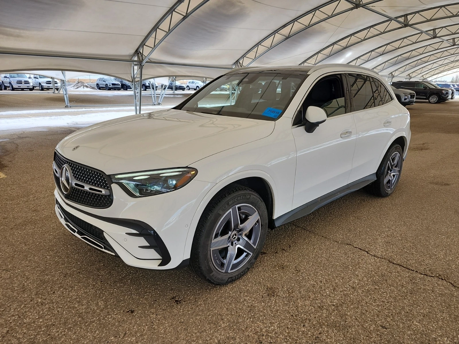 Mercedes-Benz GLC 300 * * CARFAX * * АВТО КРЕДИТ * *  - изображение 3