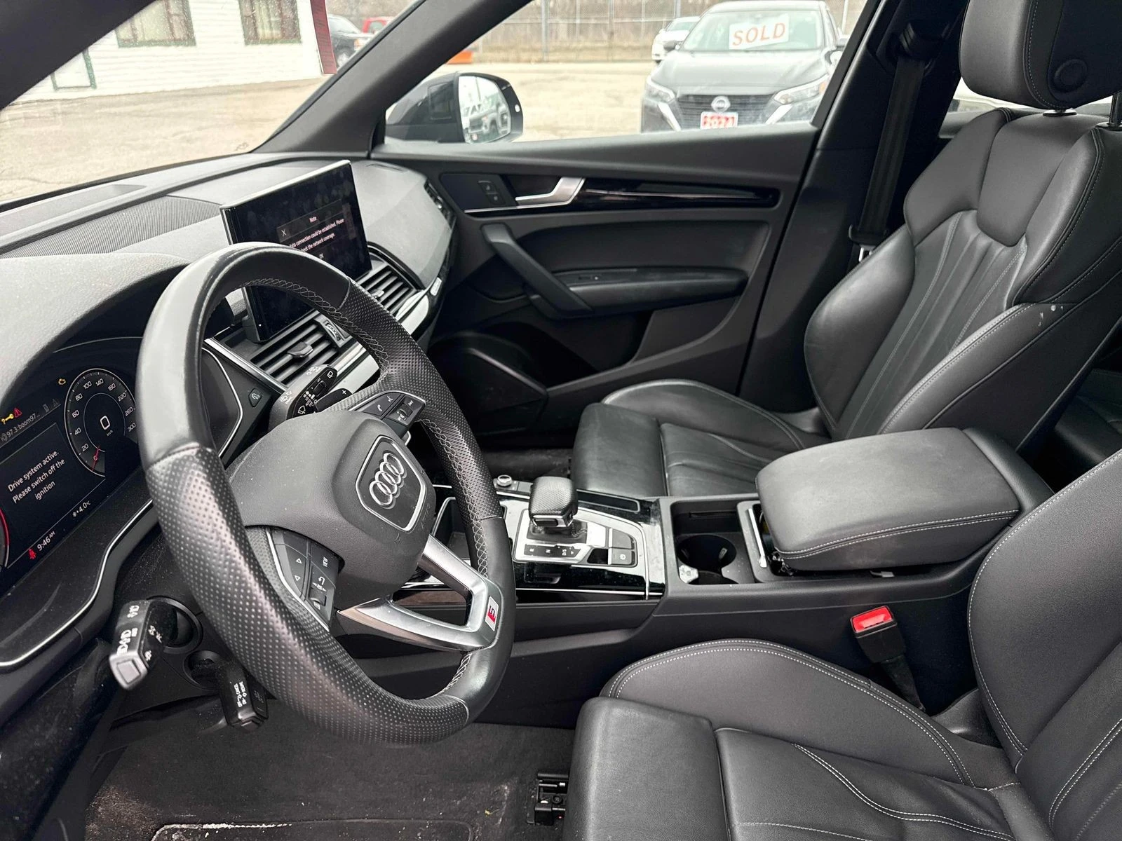 Audi Q5 Progressiv С РЕГИСТРАЦИЯ & АВТО КРЕДИТ , снимка 6 - Автомобили и джипове - 54069814