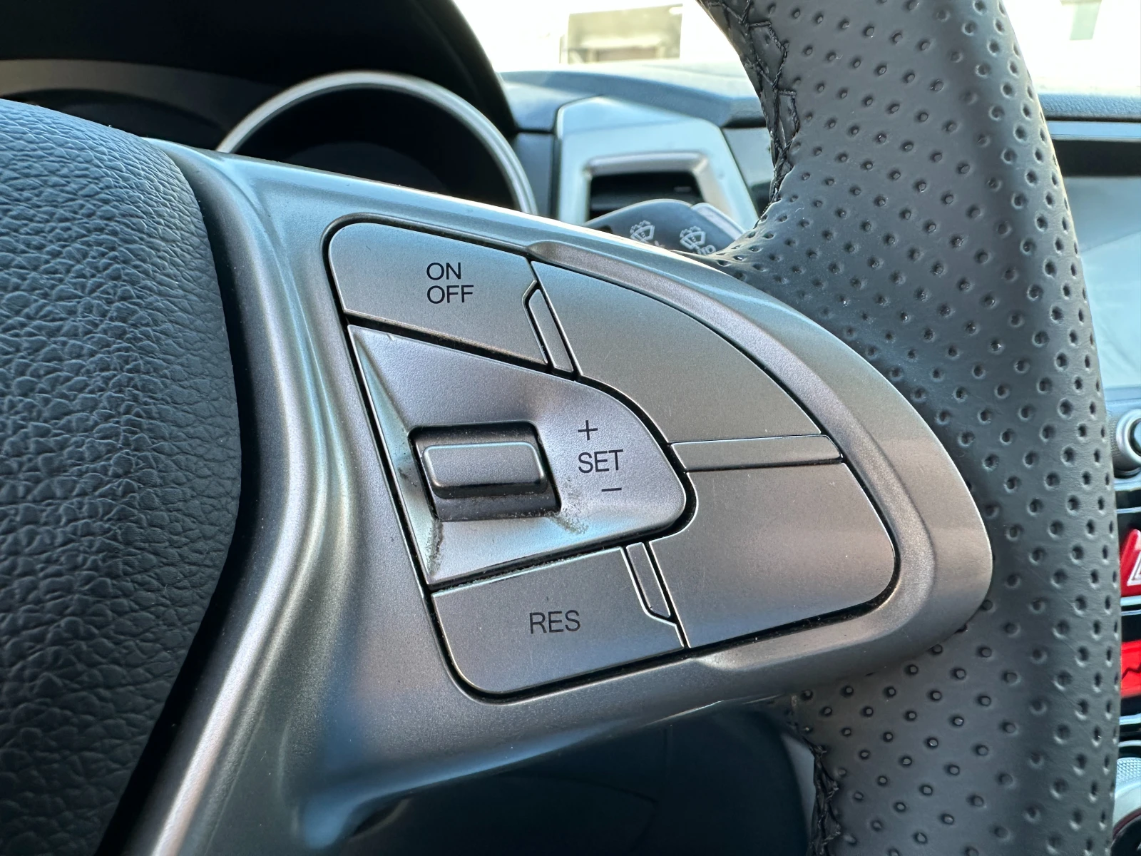 SsangYong Tivoli Реални км., снимка 15 - Автомобили и джипове - 54446446