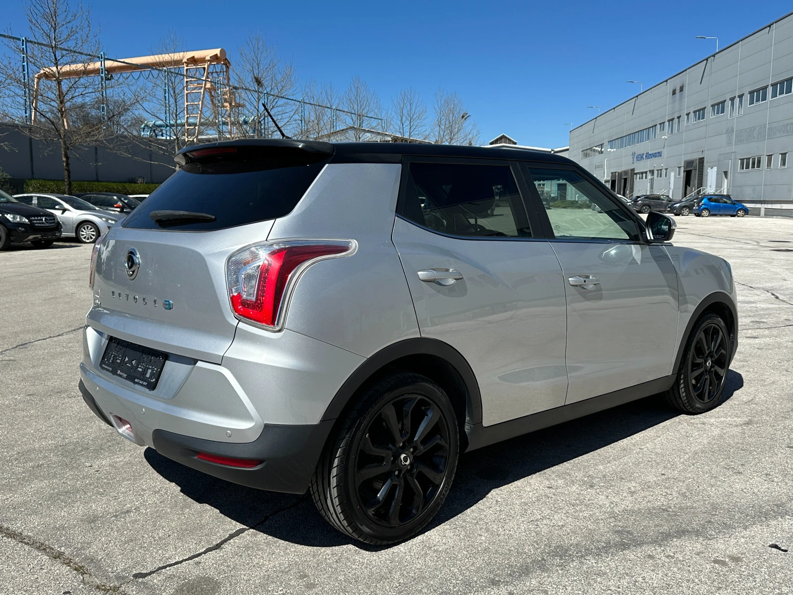 SsangYong Tivoli Реални км., снимка 4 - Автомобили и джипове - 54446446