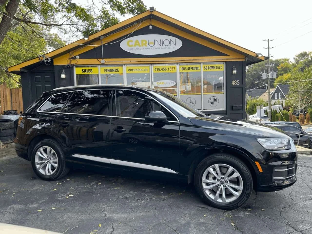 Audi Q7 Progressiv* Матрикс* CARFAX * БЕЗ ПЪРВОНАЧАЛНА, снимка 4 - Автомобили и джипове - 54543842