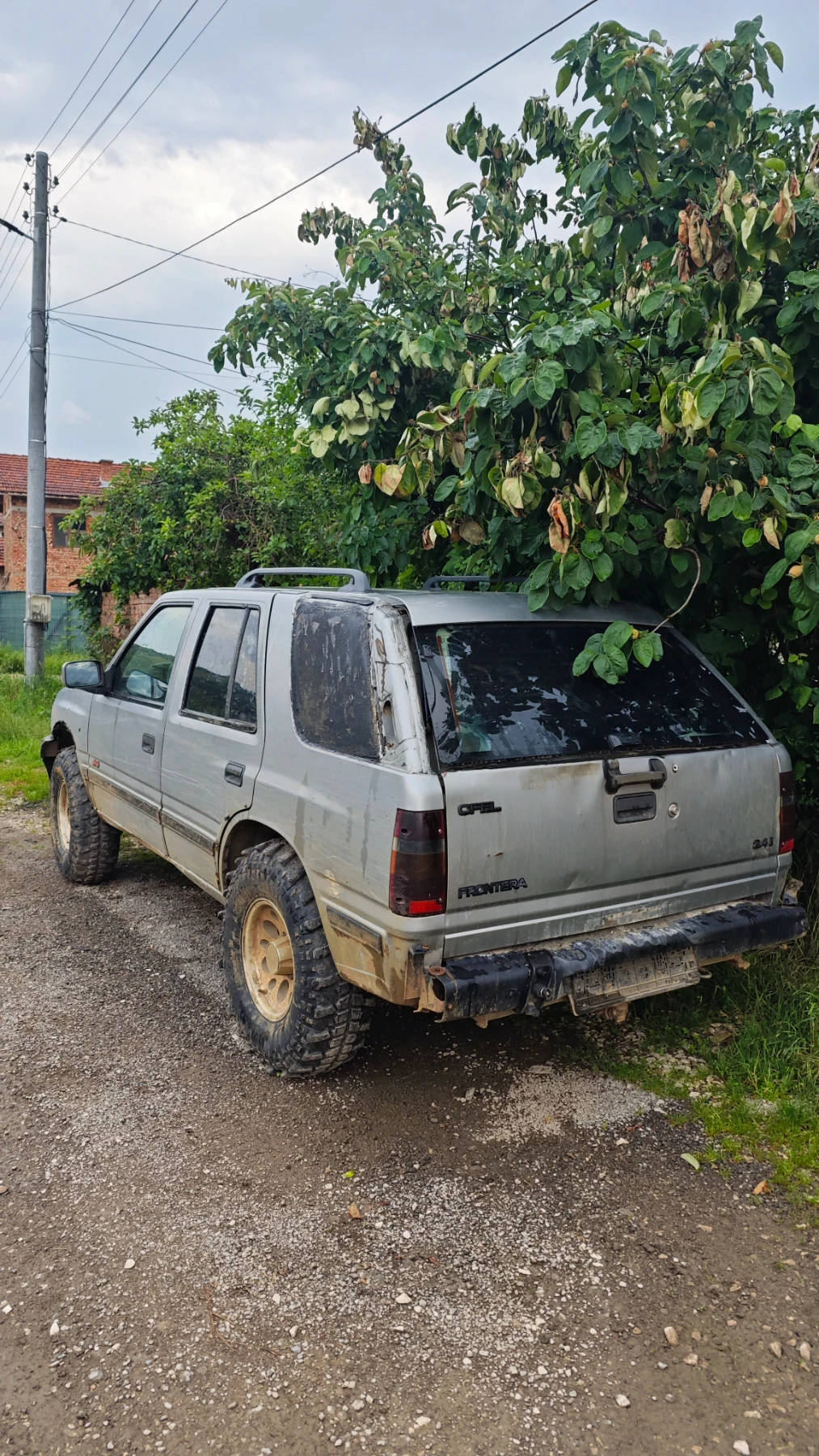 Opel Frontera 2.4, снимка 3 - Автомобили и джипове - 54812157