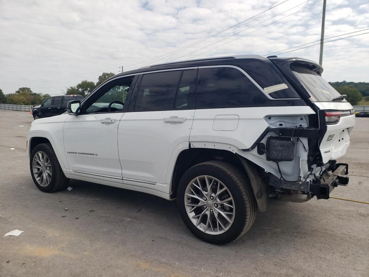 Jeep Grand cherokee 3.6l Summit, снимка 2 - Автомобили и джипове - 55106540