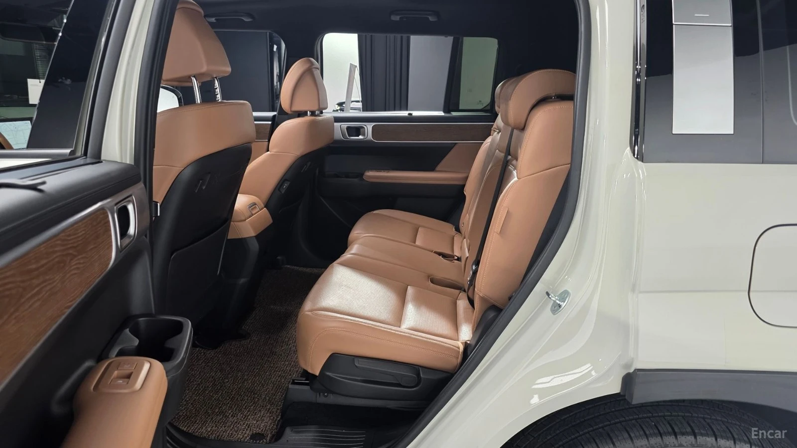 Hyundai Santa fe ОБДУХВАНЕ* ДИСТРОНИК* ПАМЕТ* ПОДГРЕВ* HEADUP, снимка 11 - Автомобили и джипове - 55441927