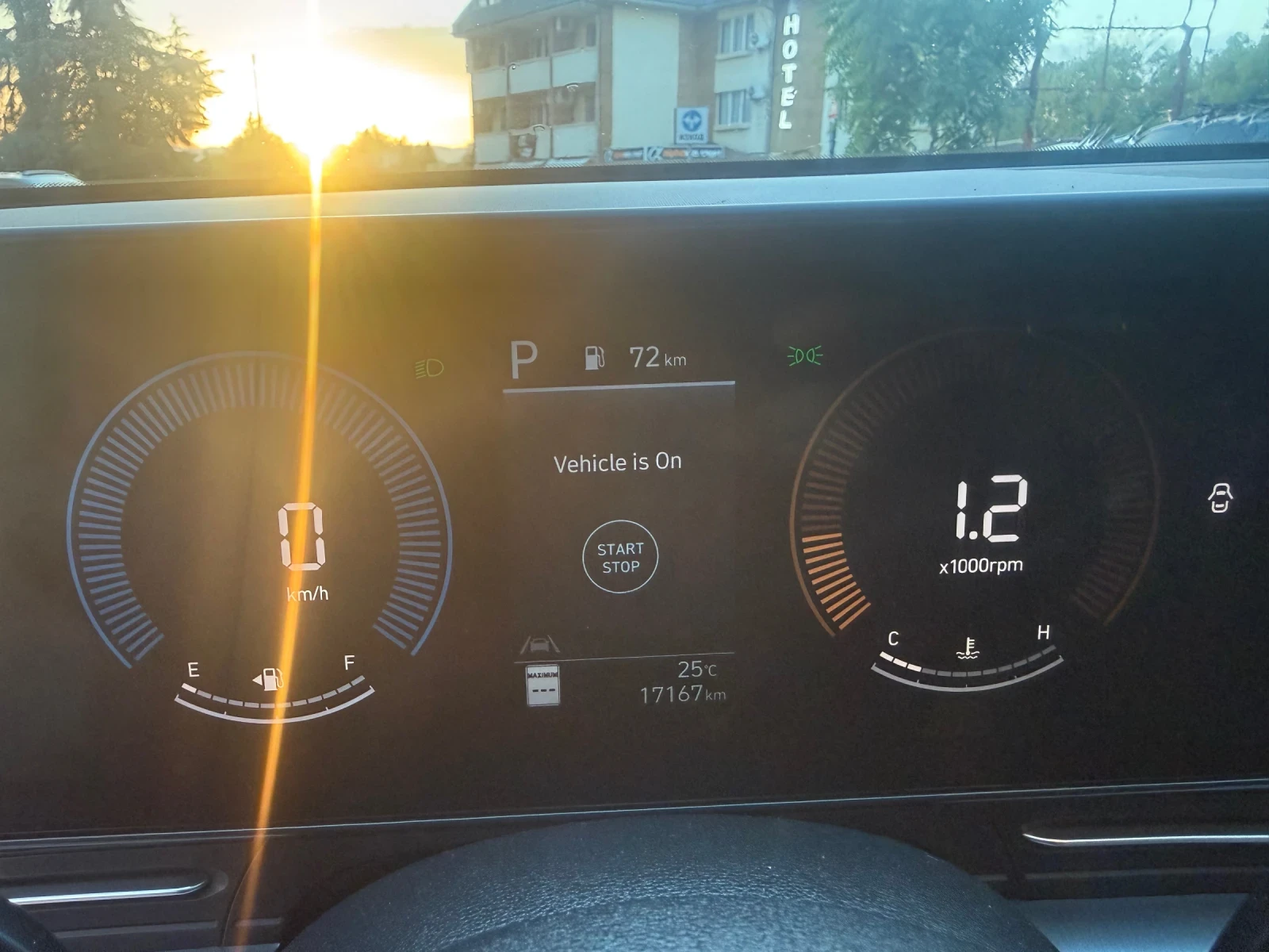 Hyundai Kona Hyndai Kona 2.0 i full max, снимка 8 - Автомобили и джипове - 55806282