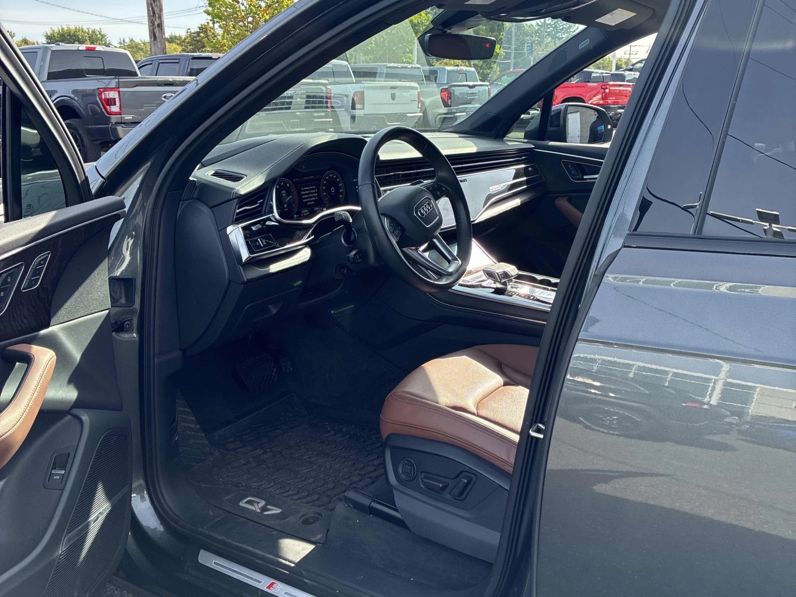 Audi Q7 Technik / АВТОКРЕДИТ, снимка 8 - Автомобили и джипове - 56088277