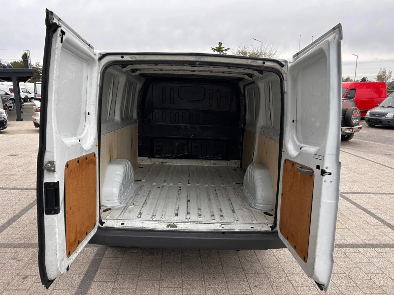 Ford Transit 2.2TDCI 110к.с. Климатик, снимка 12 - Бусове и автобуси - 42611045