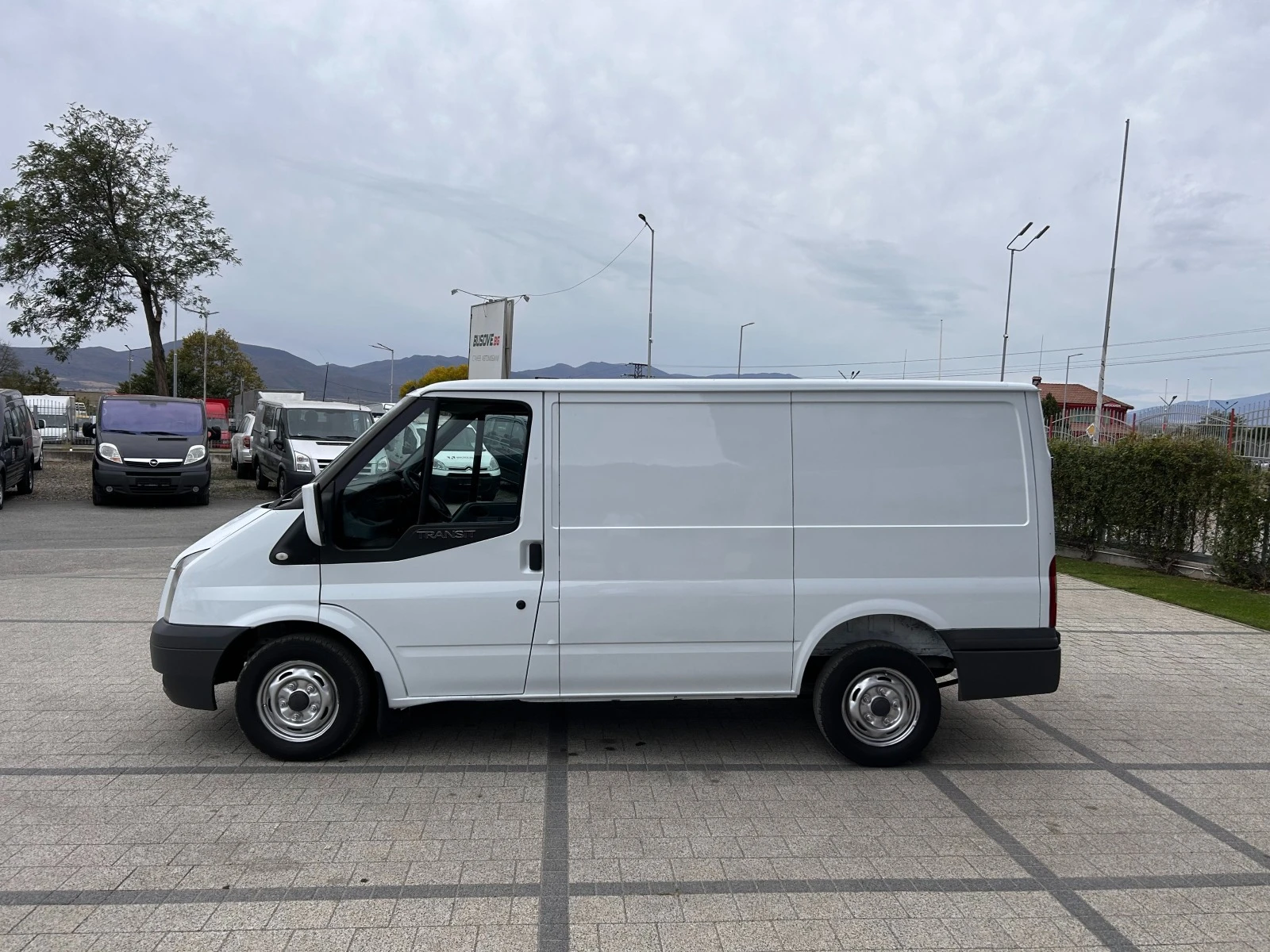 Ford Transit 2.2TDCI 110к.с. Климатик - изображение 3