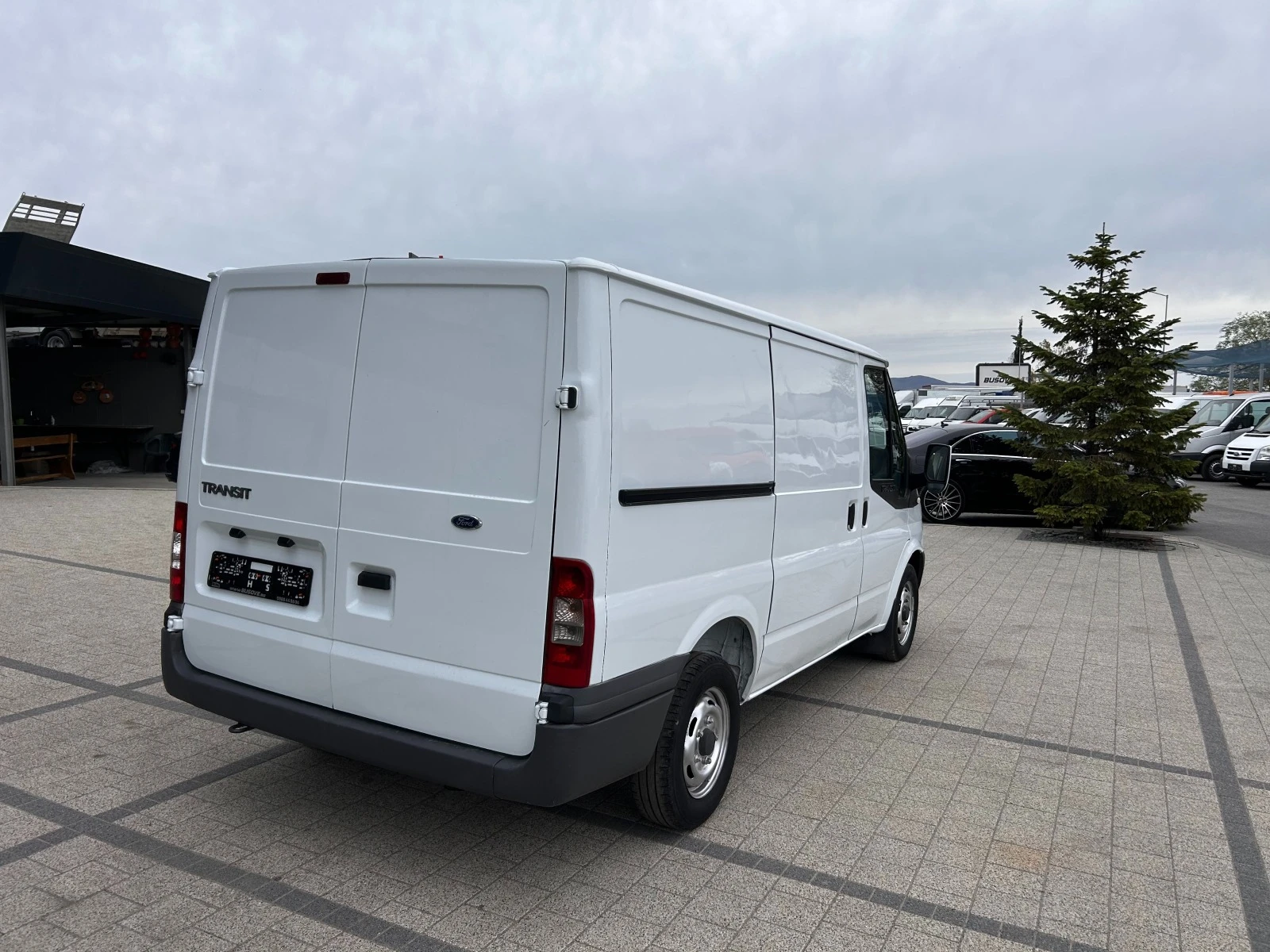 Ford Transit 2.2TDCI 110к.с. Климатик - изображение 5