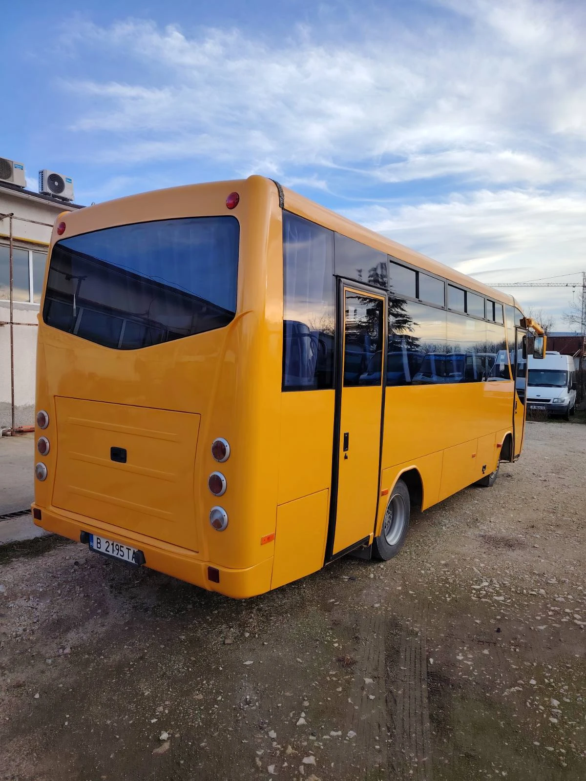 Iveco Classic Otoyol E 27.14 - изображение 5