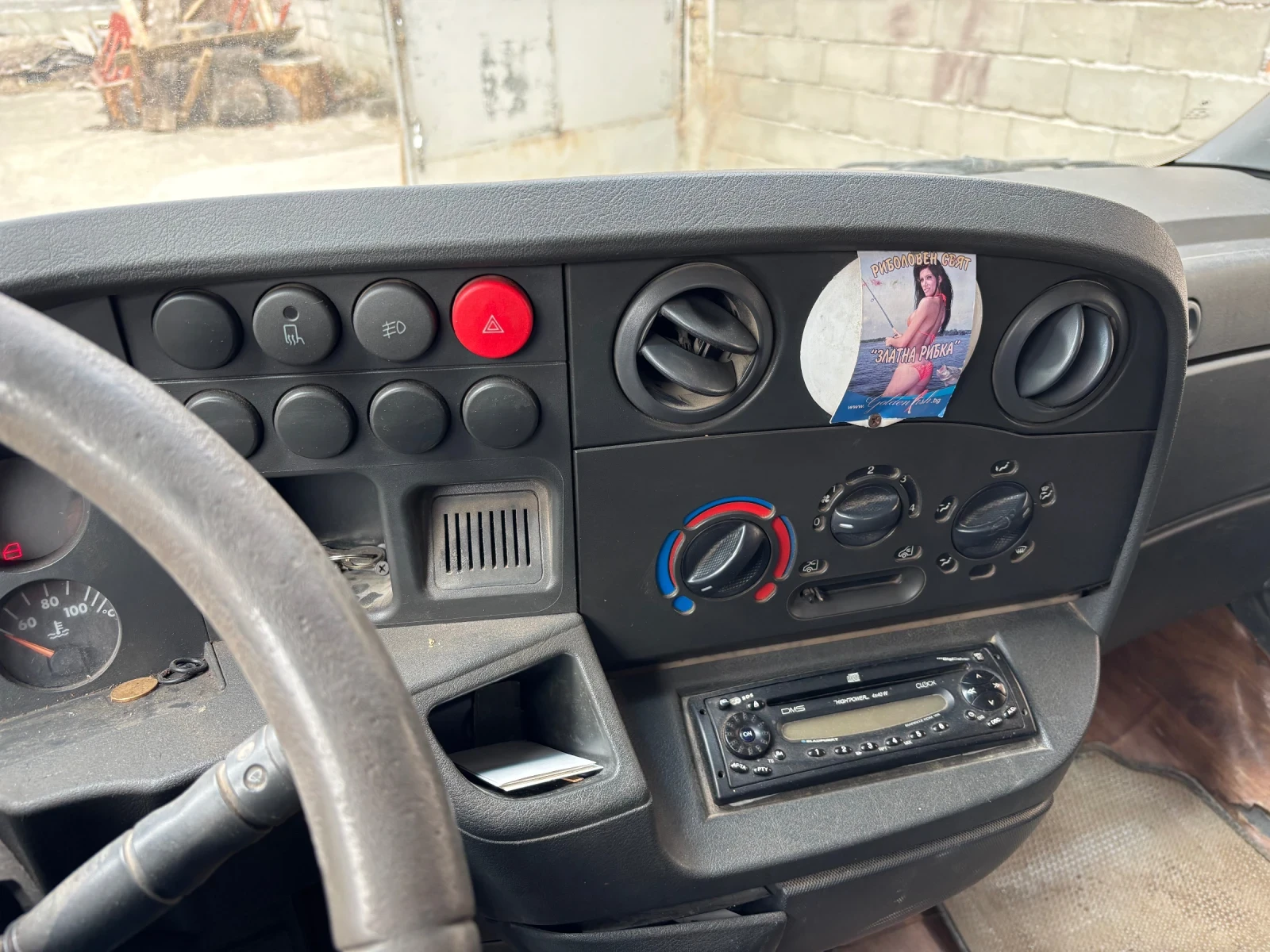 Iveco 35c11 2.8D 6+ 1 4.2м - изображение 8
