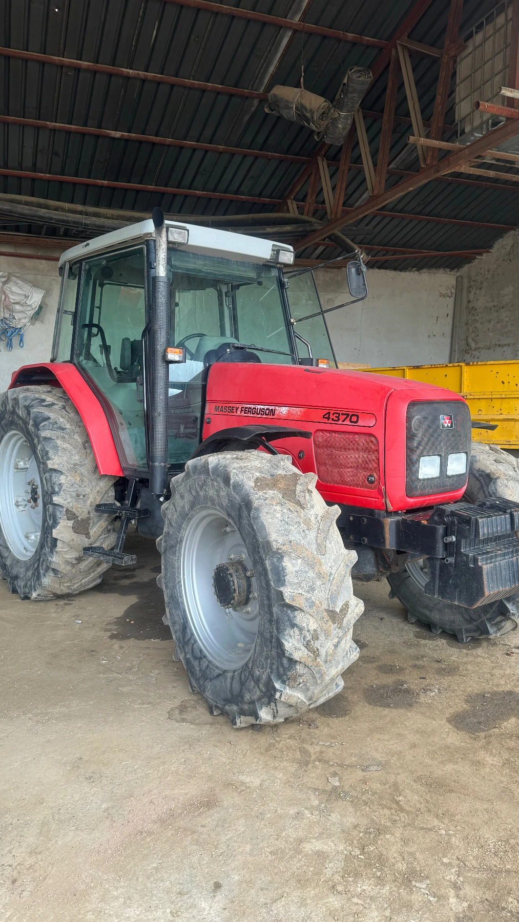 Трактор Massey 4370, снимка 1