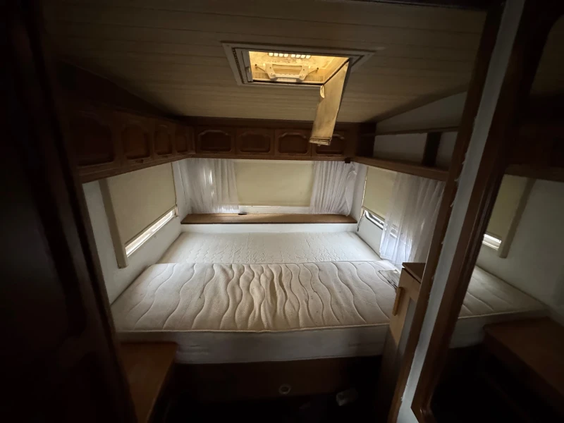 Каравана Fendt, снимка 12 - Каравани и кемпери - 53399152