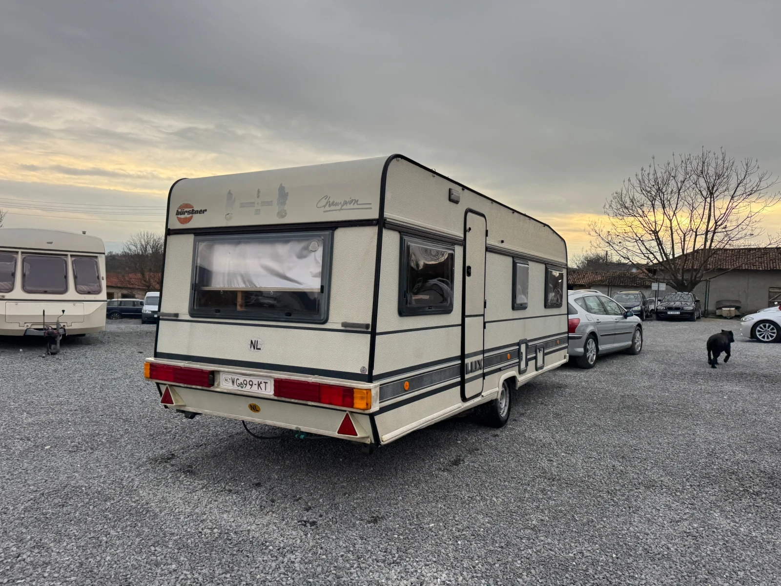 Каравана Fendt  - изображение 7