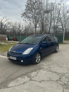 Toyota Prius 1, 5 Hybrid-automatic , снимка 1