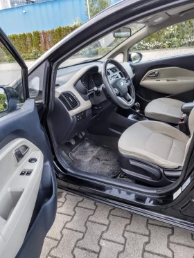 Kia Rio 1.25 | 85 к.с.| ДВУЦВЕТЕН САЛОН | , снимка 10