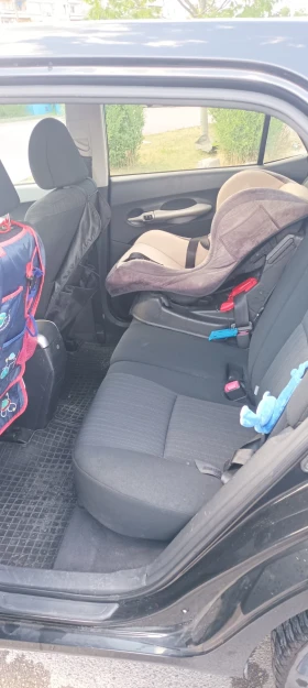 Toyota Auris 1, снимка 13