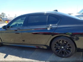BMW 740 M Sport Distronic - 55000 лв. - 25203362 15