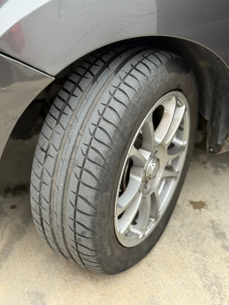 Fiat Doblo 1.3mJet * РЕГИСТРИРАН * ОБСЛУЖЕН * 5 ВРАТИ * , снимка 12 - Автомобили и джипове - 51954105