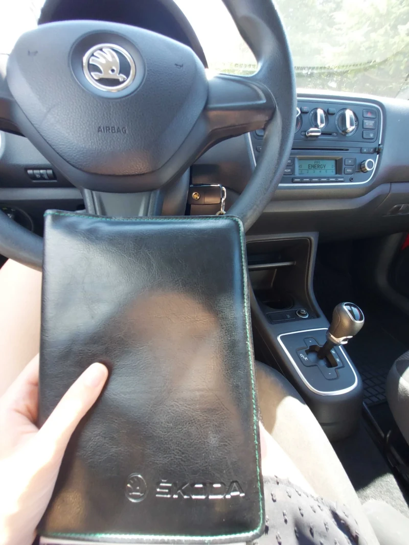 Skoda Citigo, снимка 10 - Автомобили и джипове - 51995380