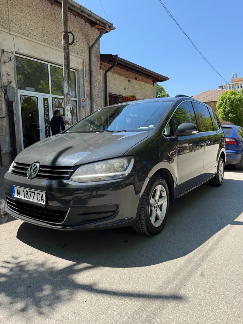 VW Sharan 2.0 TDI, снимка 4 - Автомобили и джипове - 52220692