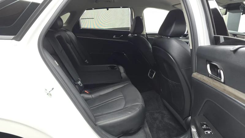 Kia K5 2.0 NOBLESSE, снимка 11 - Автомобили и джипове - 52559389