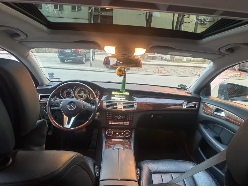 Mercedes-Benz CLS 350, снимка 9 - Автомобили и джипове - 52597351